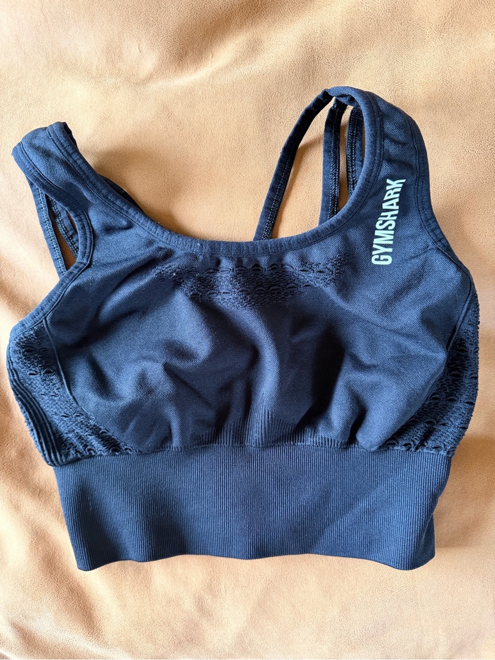 Gymshark Black Seamless Sports Bra with Double Straps